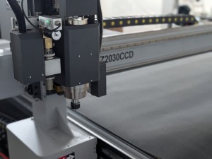 H-EX-C 1325 CCD – ploter frezujący CNC z kamerą CCD